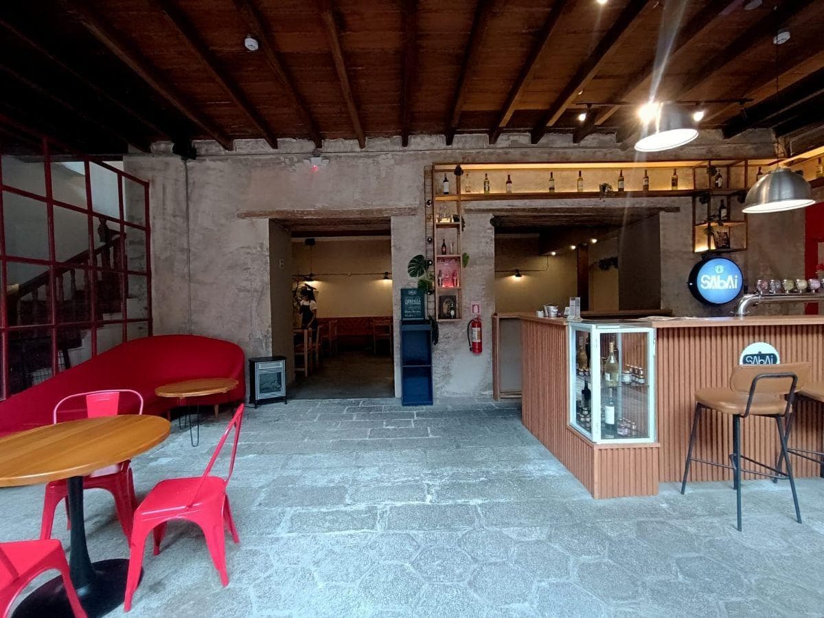 Bar Restaurante, Marca Posicionada en Quito, Plaza San Francisco — imagen 9