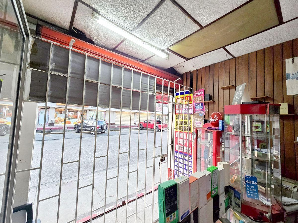 Propiedad Comercial en Venta de 162 m² - Alborada II Etapa, Cerca a Av Principal, Guayas — imagen 4