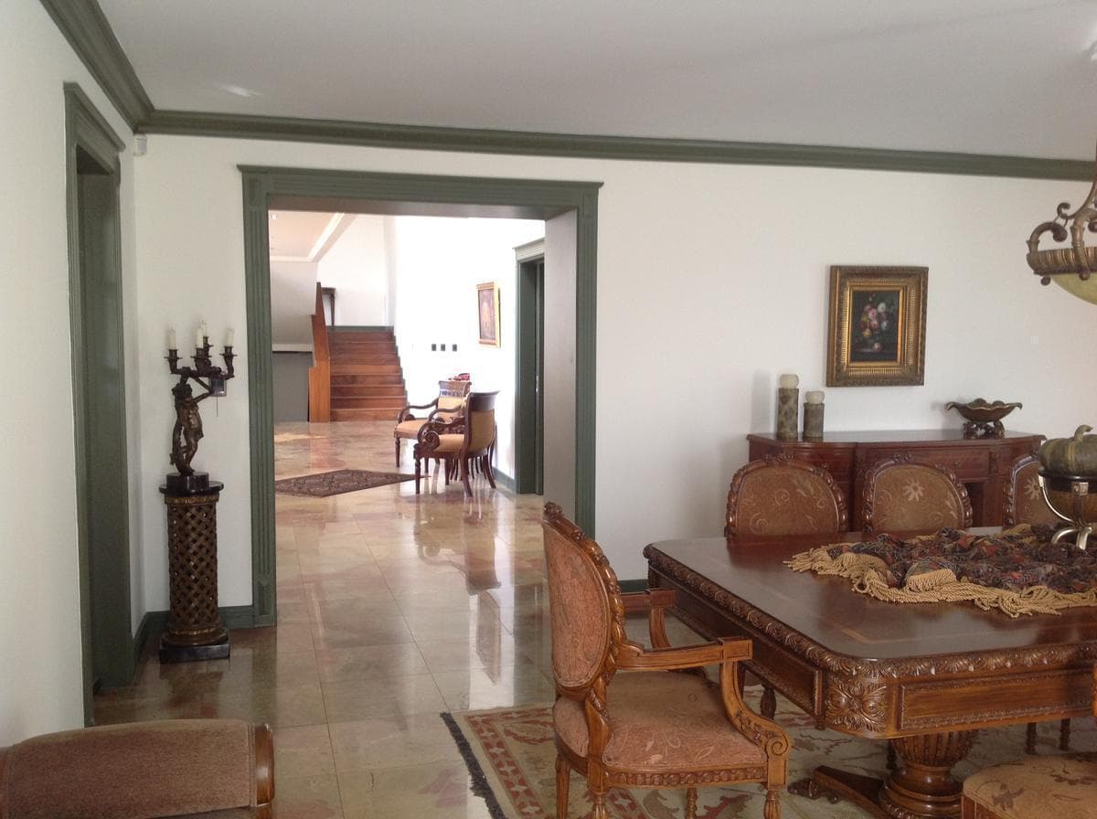 Venta Casa de Lujo 4 Dorm. Urb. Exclusiva Sector Rancho San Francisco — imagen 3