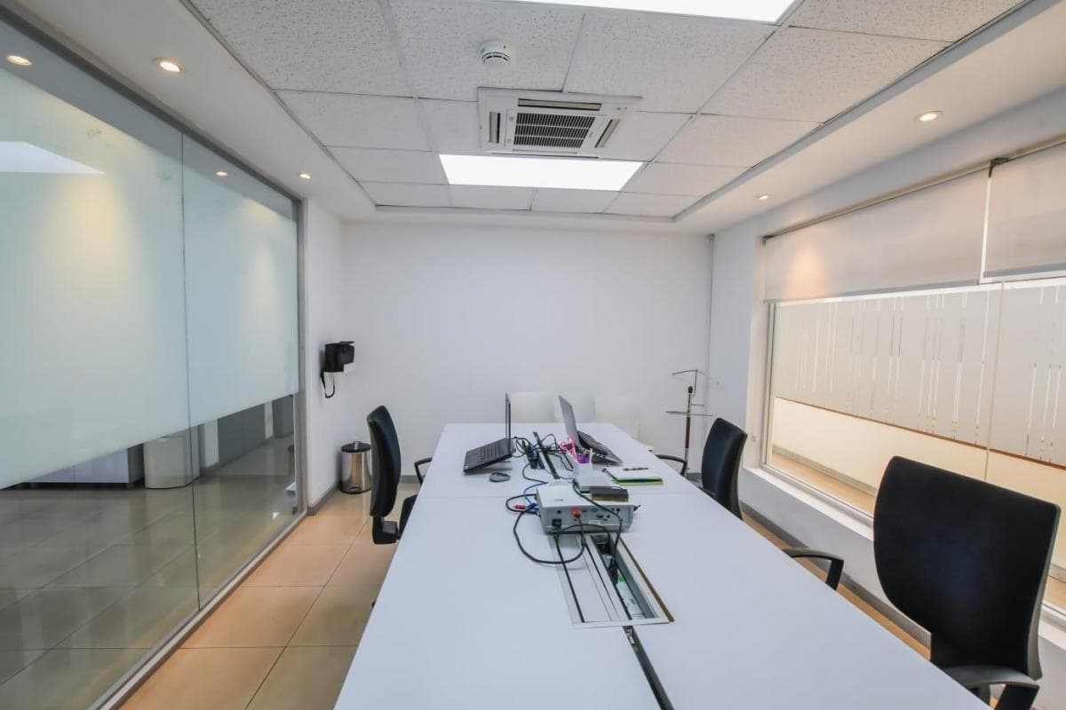 Oficinas Corporativas en Venta – Ubicación Estratégica - Plaza de Toros — imagen 6