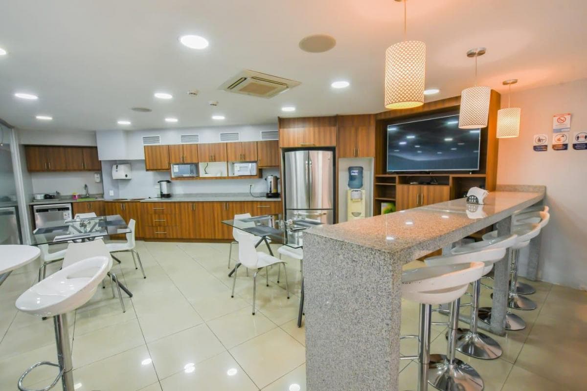 Oficinas Corporativas en Venta – Ubicación Estratégica - Plaza de Toros — imagen 2