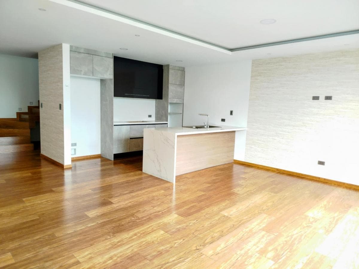 En Venta Duplex 2 Dorm. Urbanización El Condado — imagen 10
