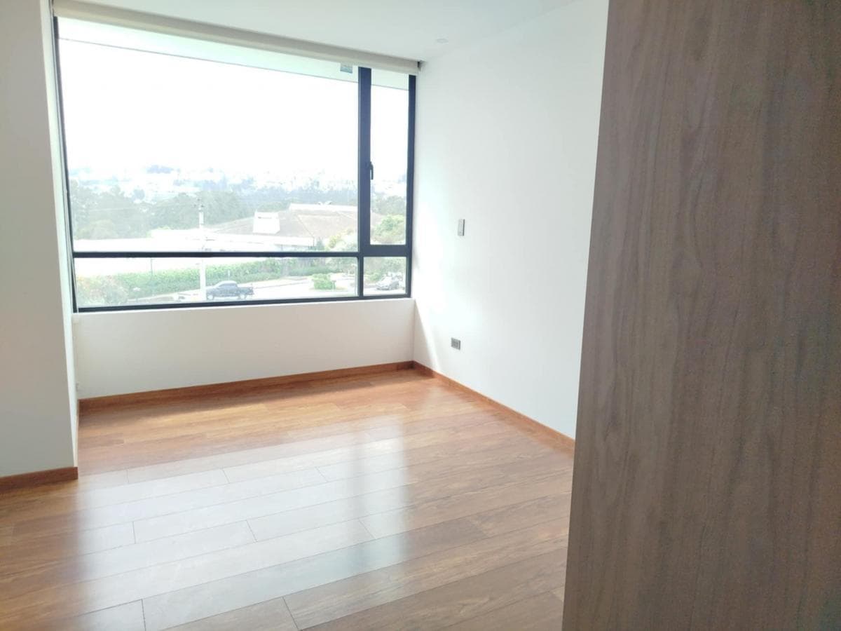 En Venta Duplex 2 Dorm. Urbanización El Condado — imagen 4