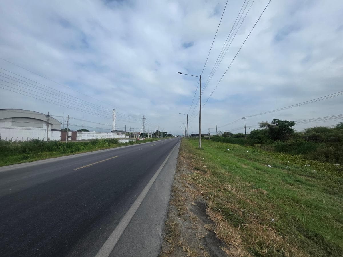 Vendo Propiedad Al Pie de La Via, via Duran Tambo, Km. 12, a Pocos m del Peaje, Guayas — imagen 2