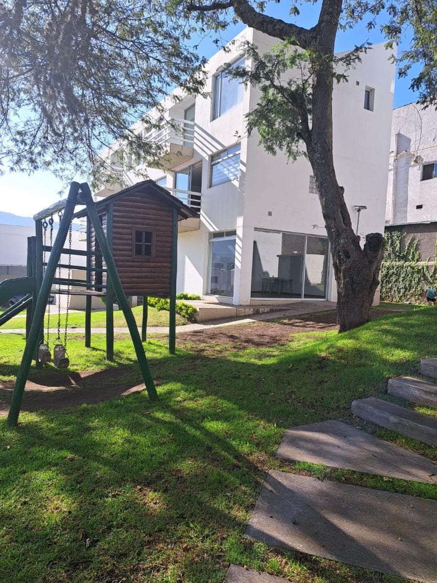 Duplex en Cumbaya, 130 m², Sector El Nacional — imagen 10