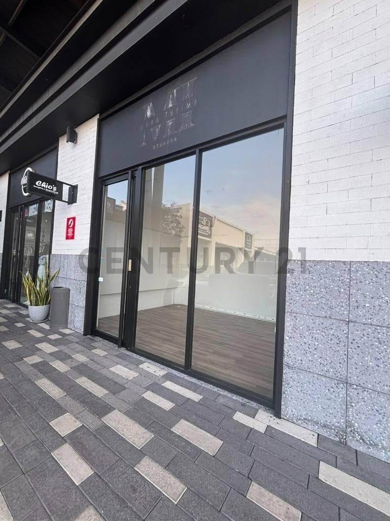 Alquiler de Local Comercial en La Via Salitre, Guayas — imagen 1