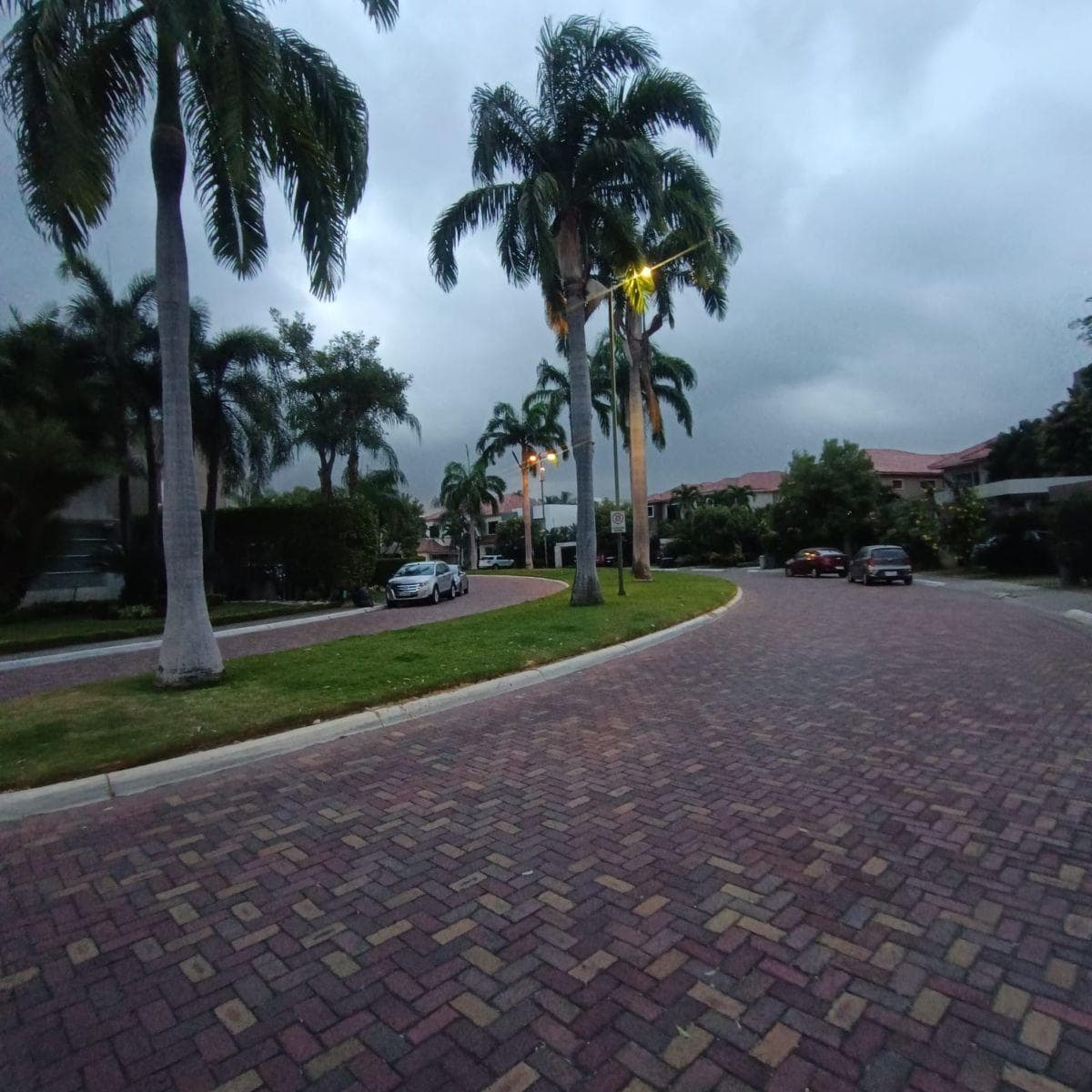 Terreno Bifamiliar en Venta de 660 m² en Samborondon, Guayas — imagen 8