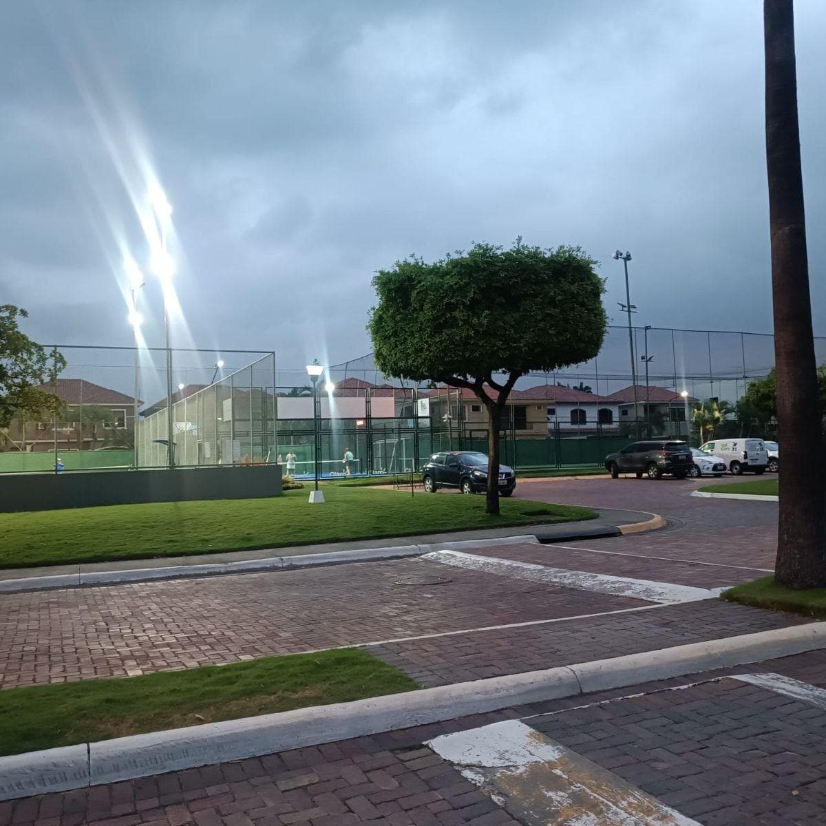 Terreno Bifamiliar en Venta de 660 m² en Samborondon, Guayas — imagen 6