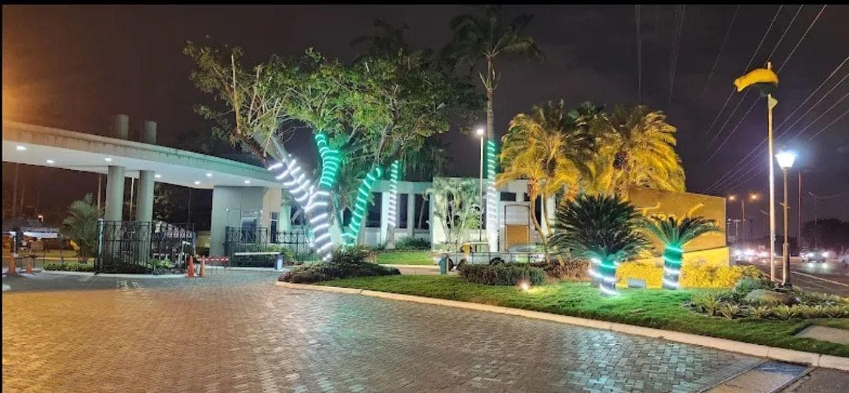 Terreno Bifamiliar en Venta de 660 m² en Samborondon, Guayas — imagen 3