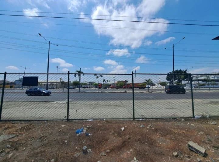 Venta Terreno Comercial, Av 25 de Julio, Guayas — imagen 1