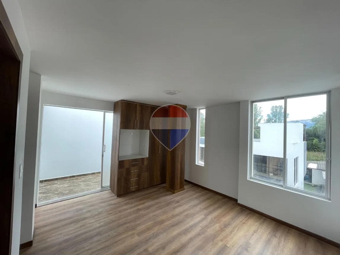Casa 3 de 149 m², en Venta, Divino Niño, Yacucalle, Imbabura — imagen 2