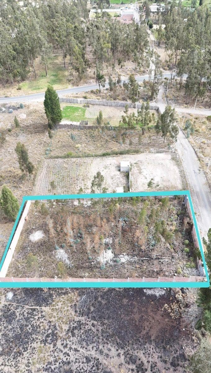 Terreno de 1500 m² con Cerramiento en Caminos del Sol, Chimborazo — imagen 1