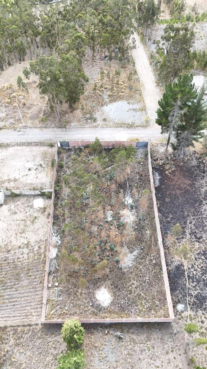 Terreno de 1500 m² con Cerramiento en Caminos del Sol, Chimborazo — imagen 8