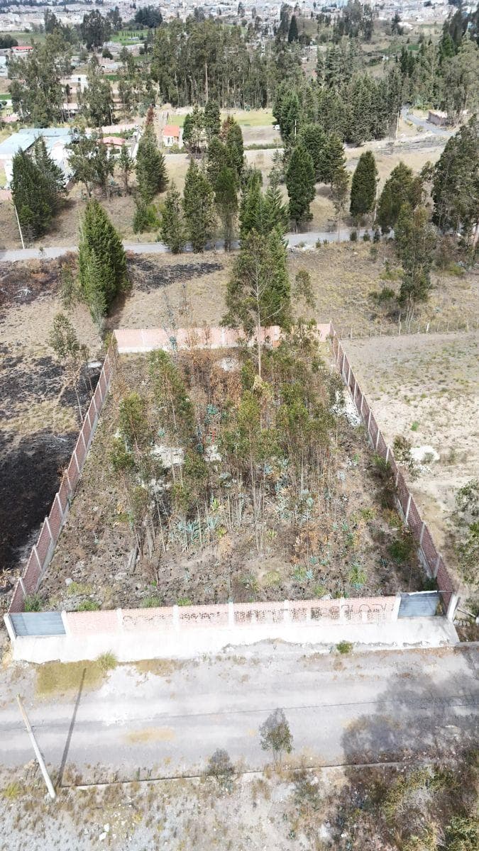 Terreno de 1500 m² con Cerramiento en Caminos del Sol, Chimborazo — imagen 6