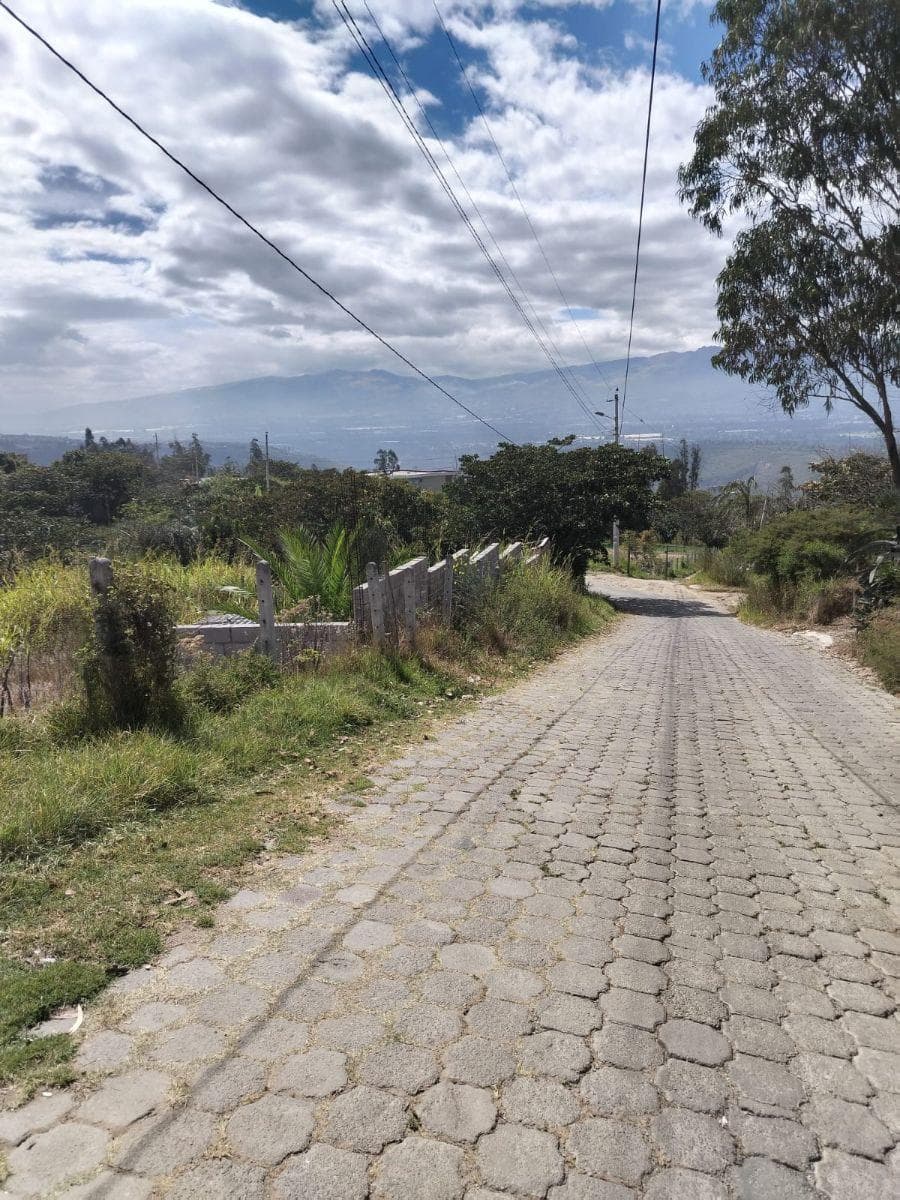 En Venta Terreno en Nayón — imagen 2