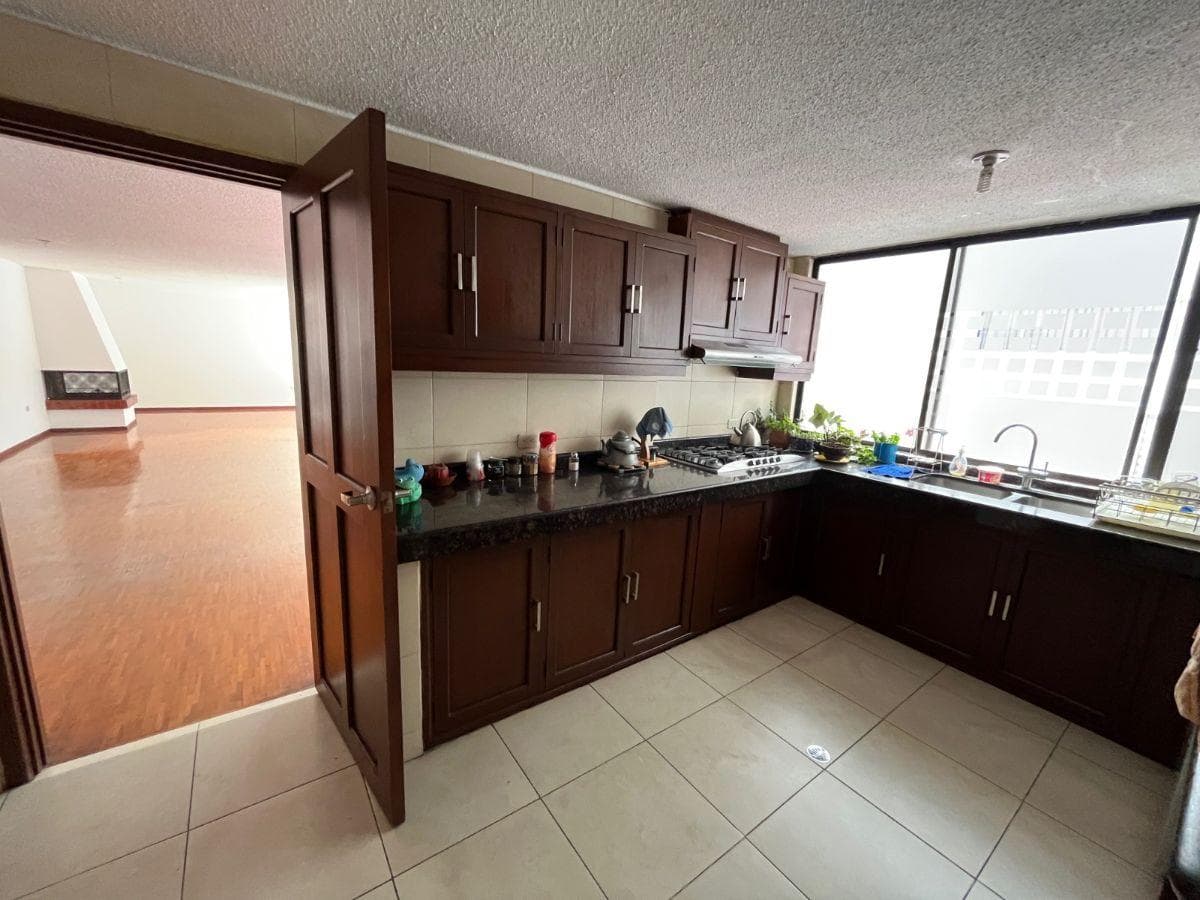En Venta Departamento Duplex - Sector La Carolina — imagen 6