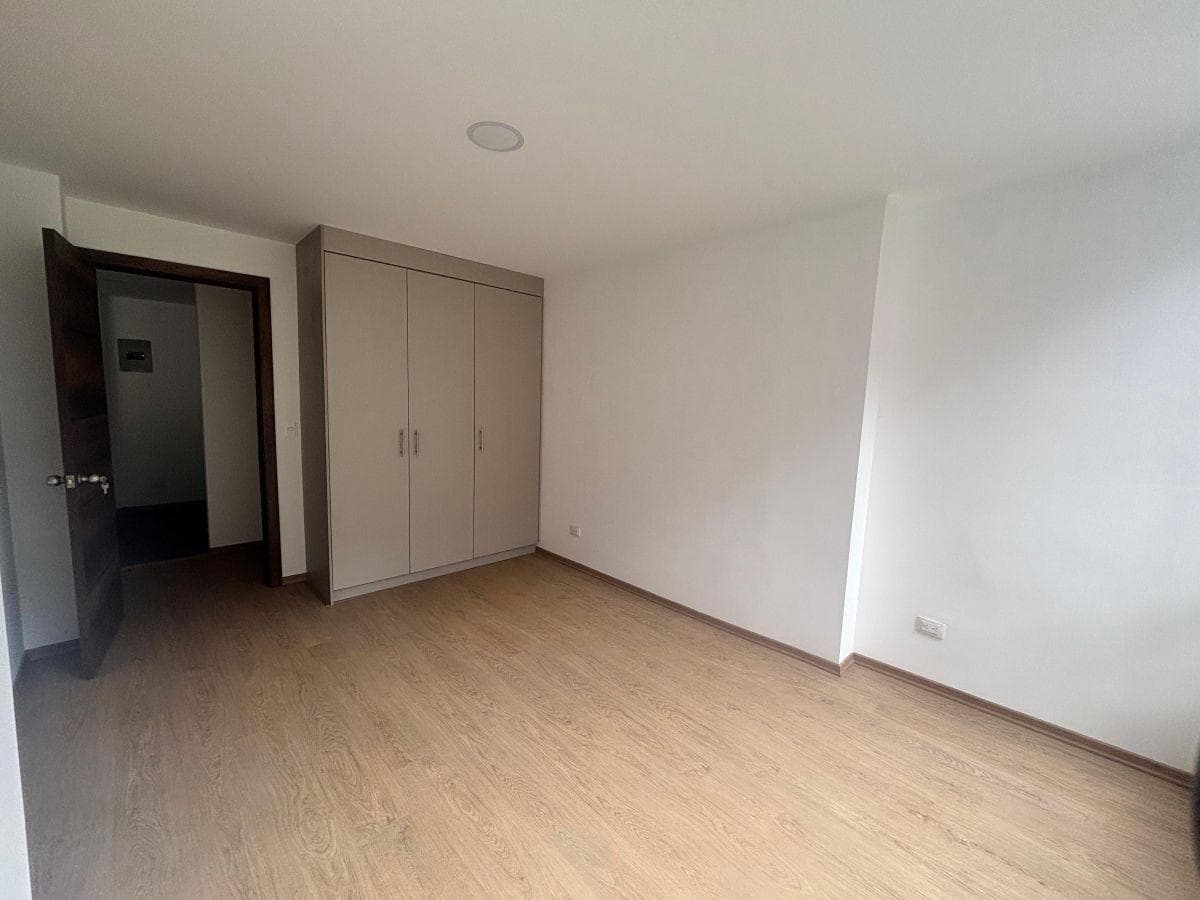Departamento Amadeus Sector Carcelen — imagen 6