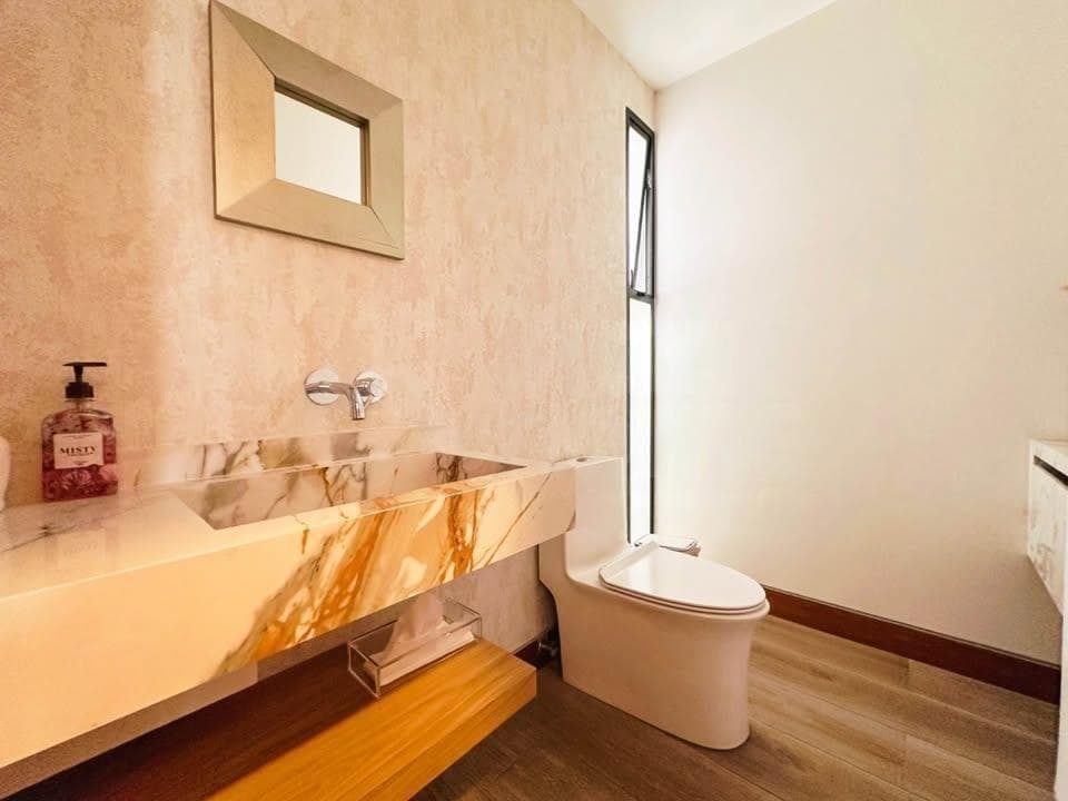 Casacasa en Venta Tumbaco 4 Habutaciones — imagen 7