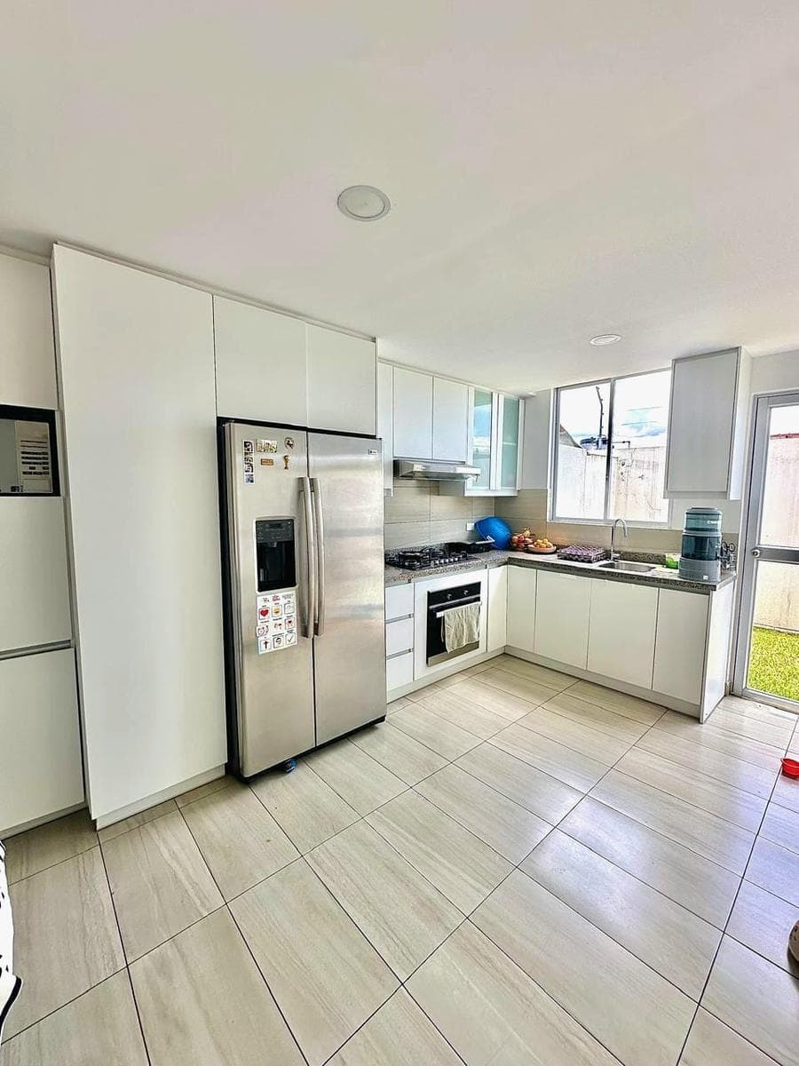Casa en Venta Tumbaco a 2 Minutos de La Ruta Viva — imagen 10