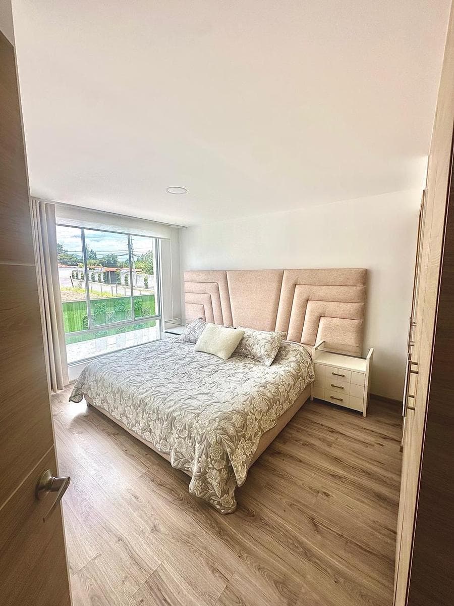 Casa en Venta Tumbaco a 2 Minutos de La Ruta Viva — imagen 7