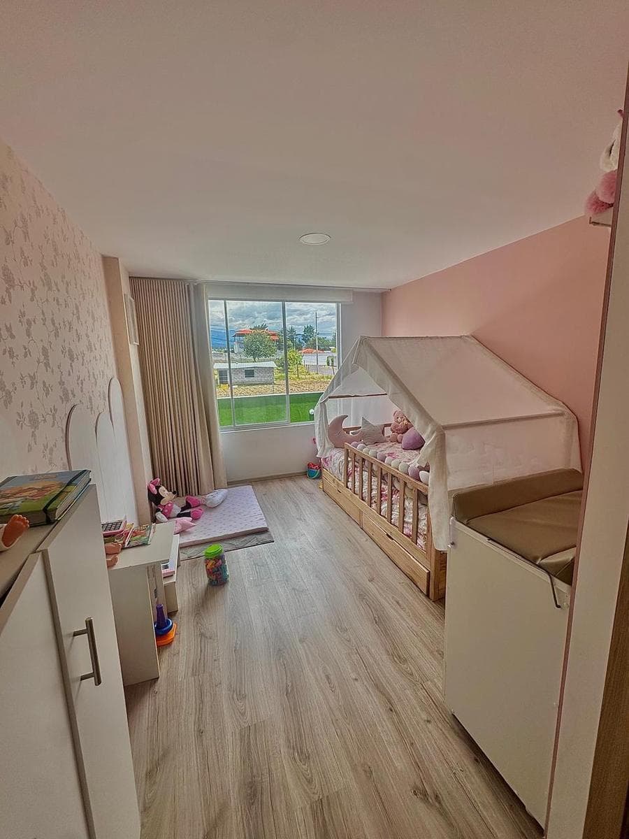 Casa en Venta Tumbaco a 2 Minutos de La Ruta Viva — imagen 5