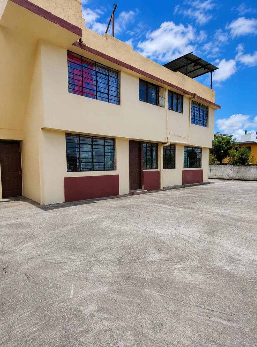 Propiedad en Venta con Dos Casas Renteras, 5 Departamentos y 1 Minidepartamento en Terreno 900 m. Provincia de Pichincha — imagen 9