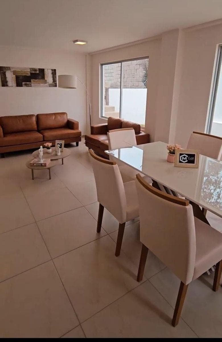 Casa de 265 m² con 3 Dorm. en Venta en Calderón — imagen 6