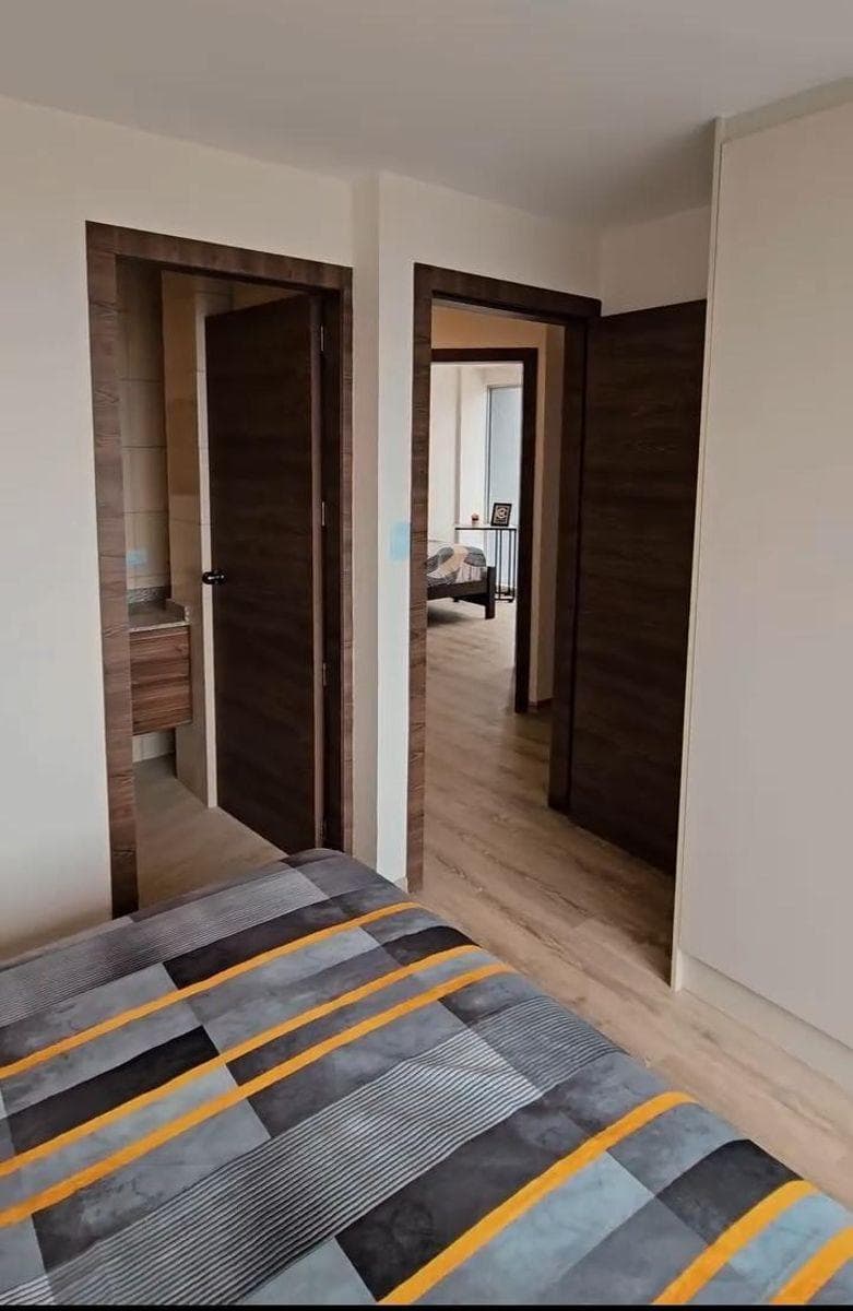 Casa de 265 m² con 3 Dorm. en Venta en Calderón — imagen 3
