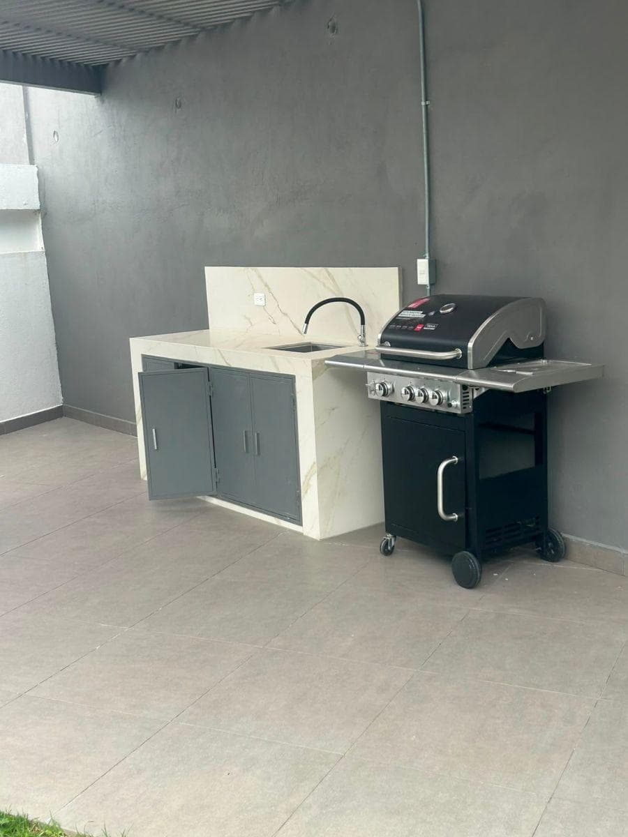 Venta de Casa de Estreno en Conjunto Lucia - Quito Sector Santa Lucía (Ar) — imagen 7