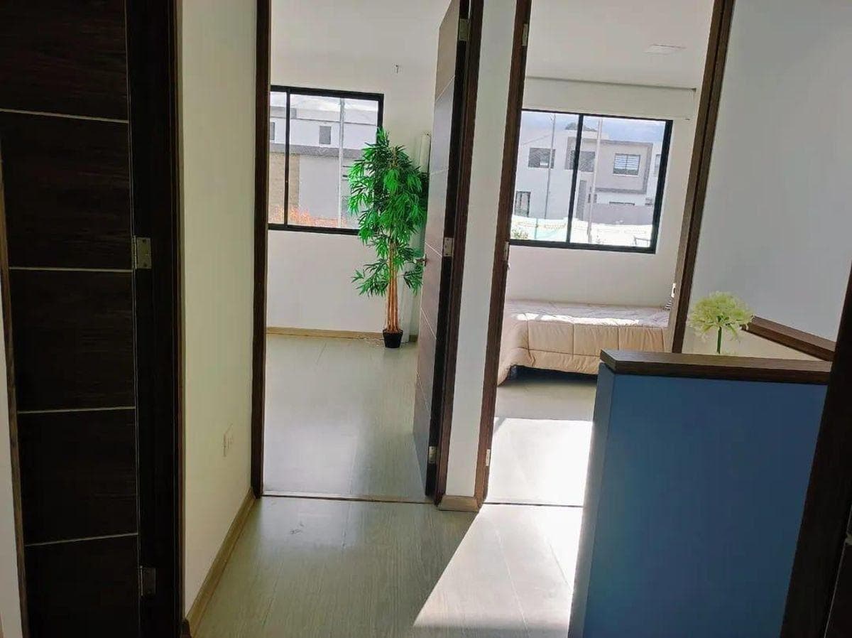 Casa de 118 m² con 3 Habitaciones en Venta en La Armenia — imagen 5