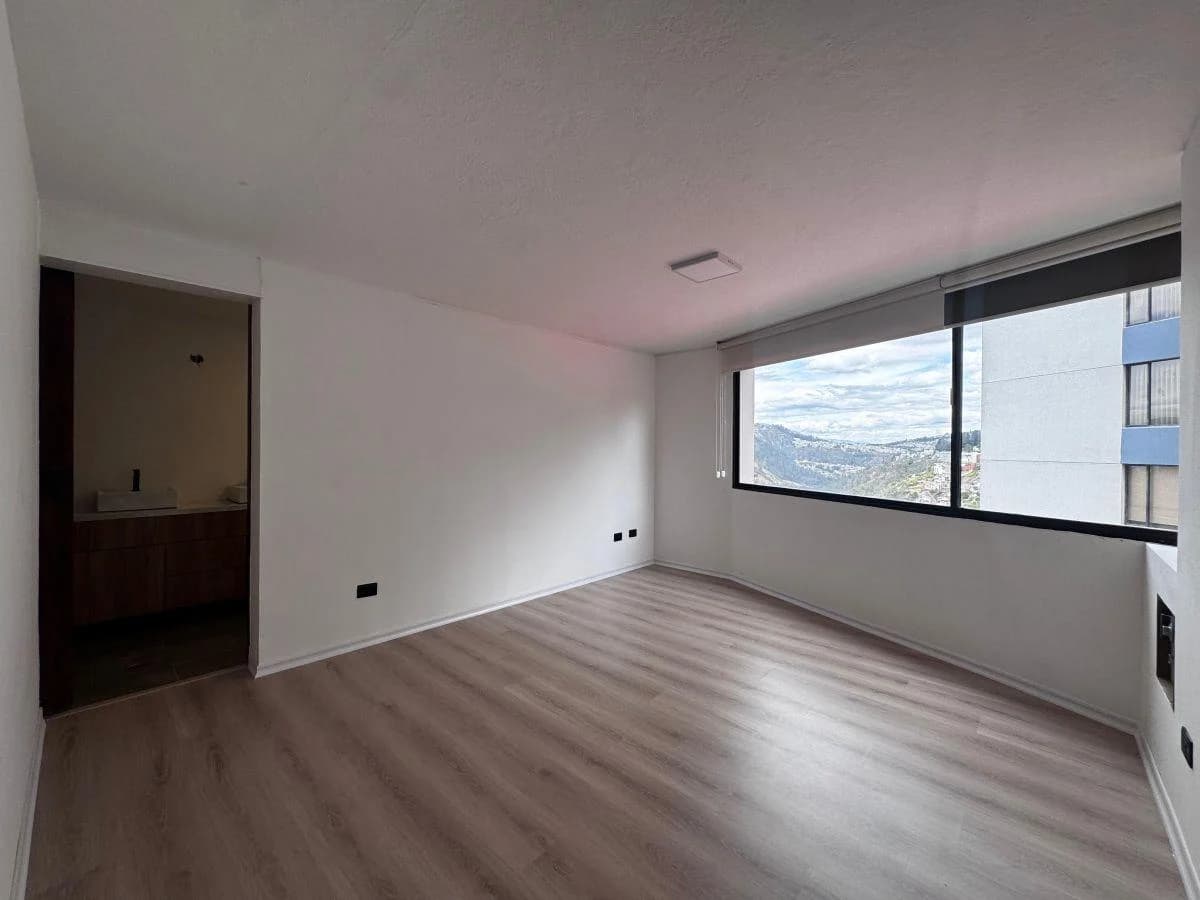 Vendo Departamento Remodelado en La Gonzalez Suarez — imagen 10
