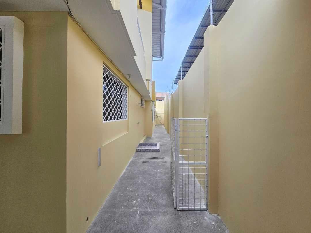 Vendo Casa Urb. La Campiña, Una Panta, con Piscina, Manabí — imagen 8