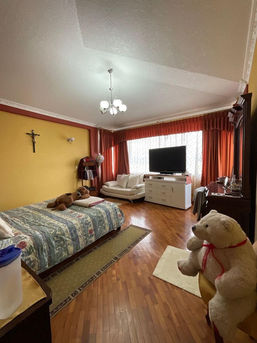 Venta de Espectacular Casa en Alangasí — imagen 6