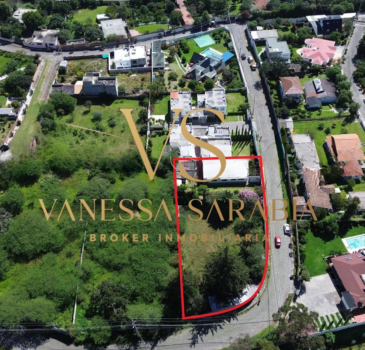 Terreno de 1680 m² Mas Casa de Venta en El Sector de Tumbaco — imagen 1