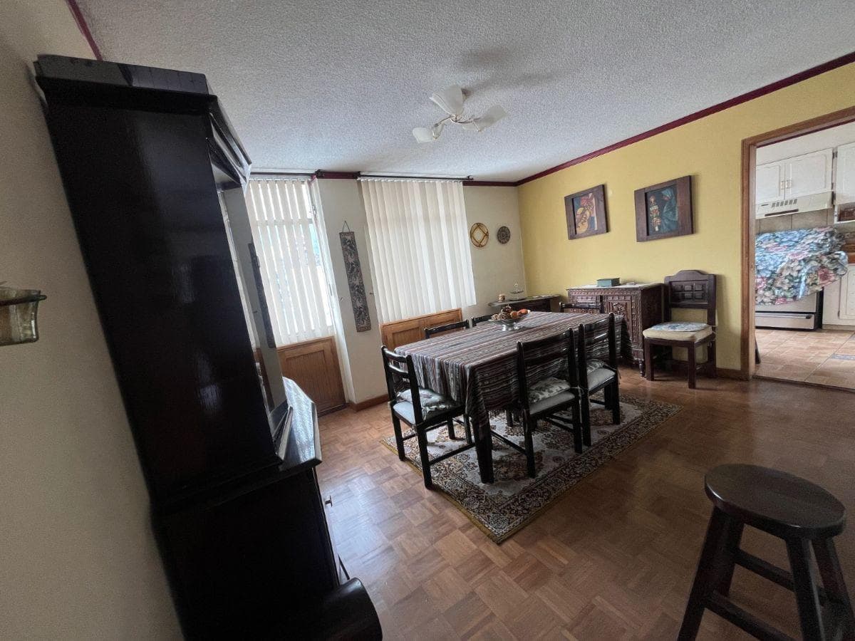 En Venta Departamento Duplex - Entre Av Orellana y Av Colon — imagen 10