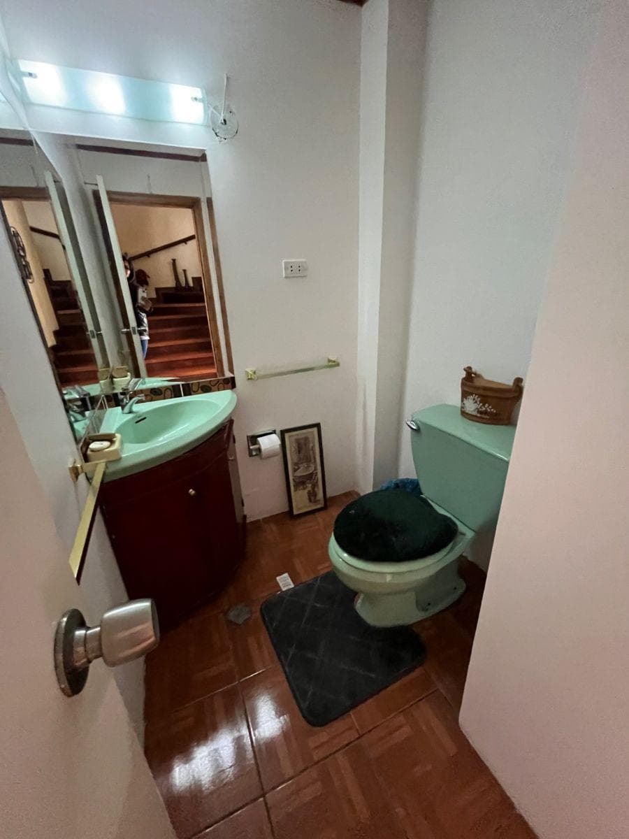 En Venta Departamento Duplex - Entre Av Orellana y Av Colon — imagen 2