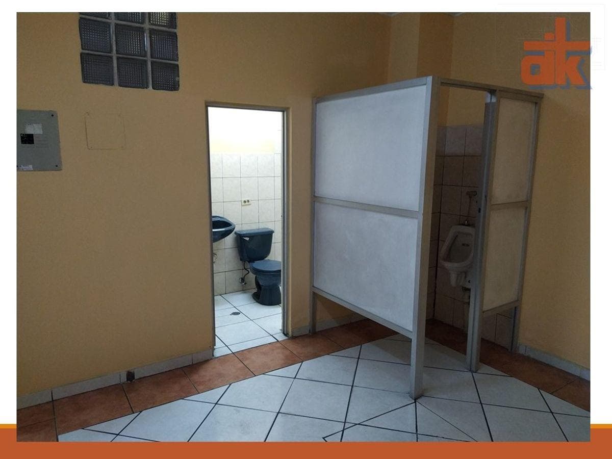 Local Comercial en Venta 390 m² Frente Al Trole – El Recreo — imagen 7
