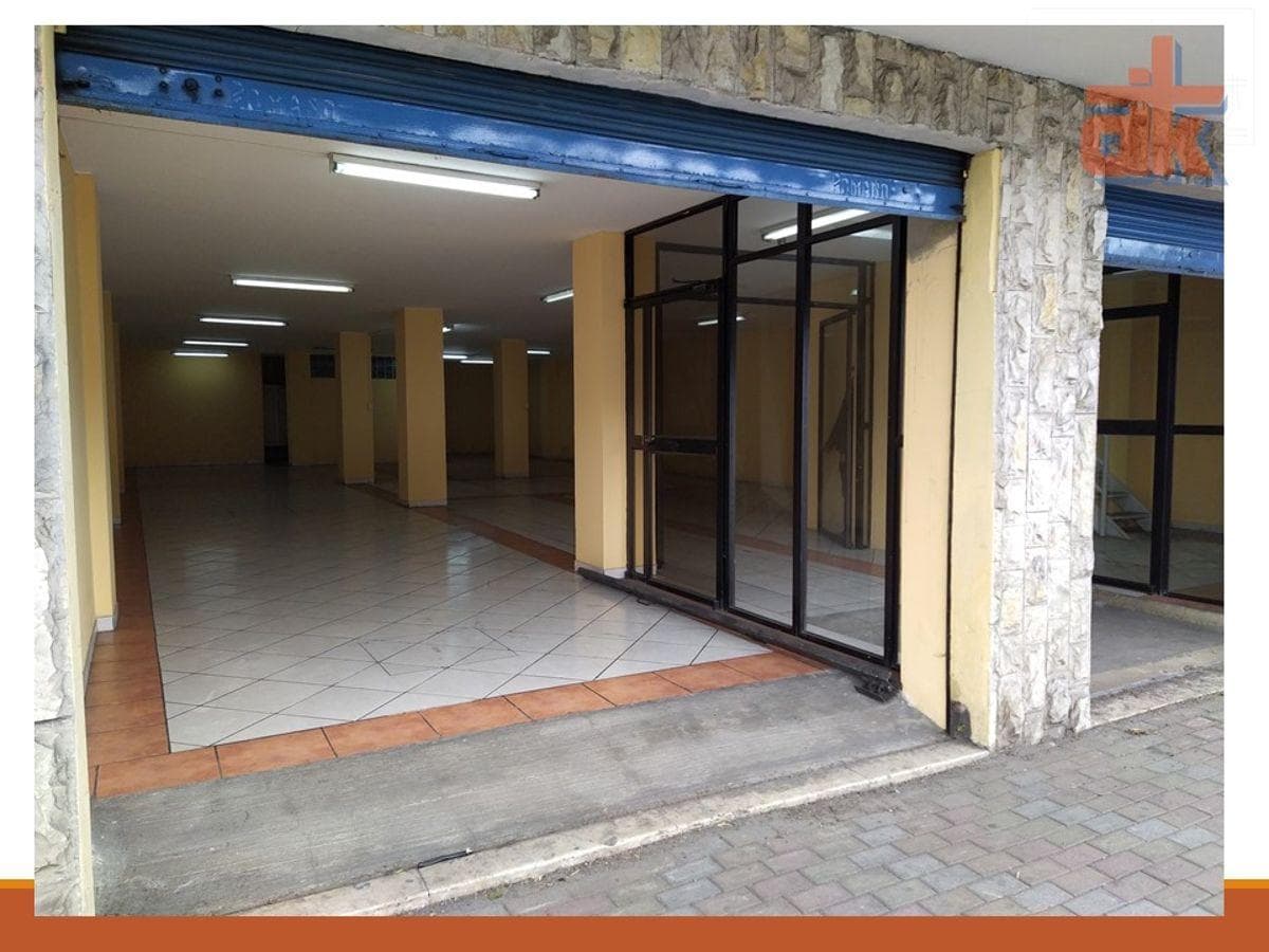 Local Comercial en Venta 390 m² Frente Al Trole – El Recreo — imagen 2