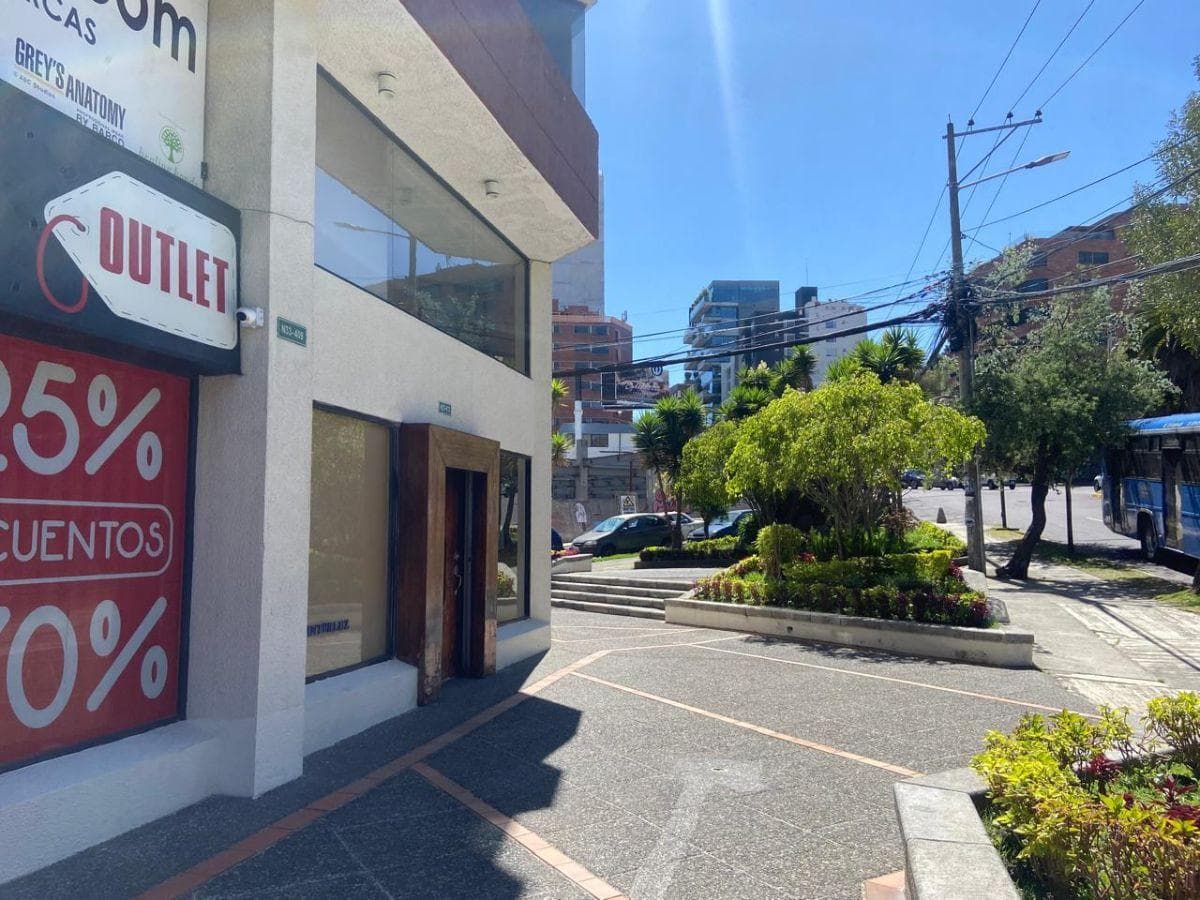 Se Vende Local Comercial Eloy Alfaro 155 m - Centro Norte — imagen 1