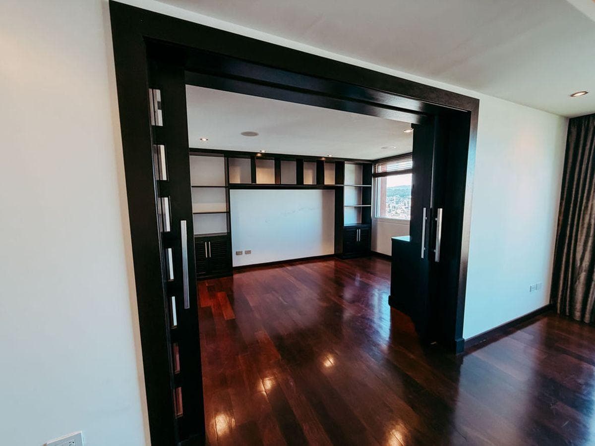 Exclusivo Departamento de Lujo en Venta en Quito Tenis. 7 Mo Piso — imagen 3
