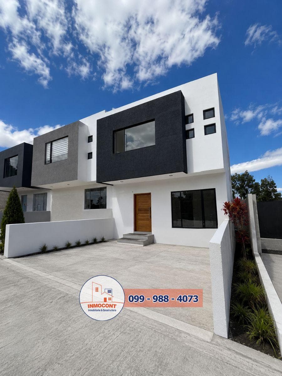 Moderna Vivienda en Venta con Credito Miti Miti; Sector Ochoa León, Azuay — imagen 1