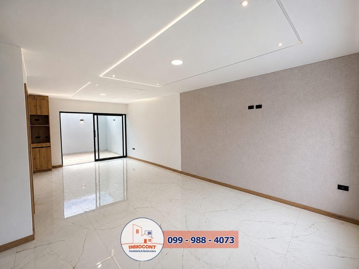Moderna Vivienda en Venta con Credito Miti Miti; Sector Ochoa León, Azuay — imagen 10