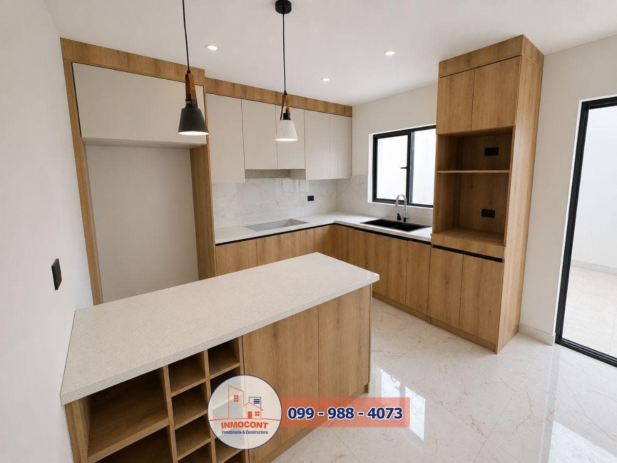 Moderna Vivienda en Venta con Credito Miti Miti; Sector Ochoa León, Azuay — imagen 9