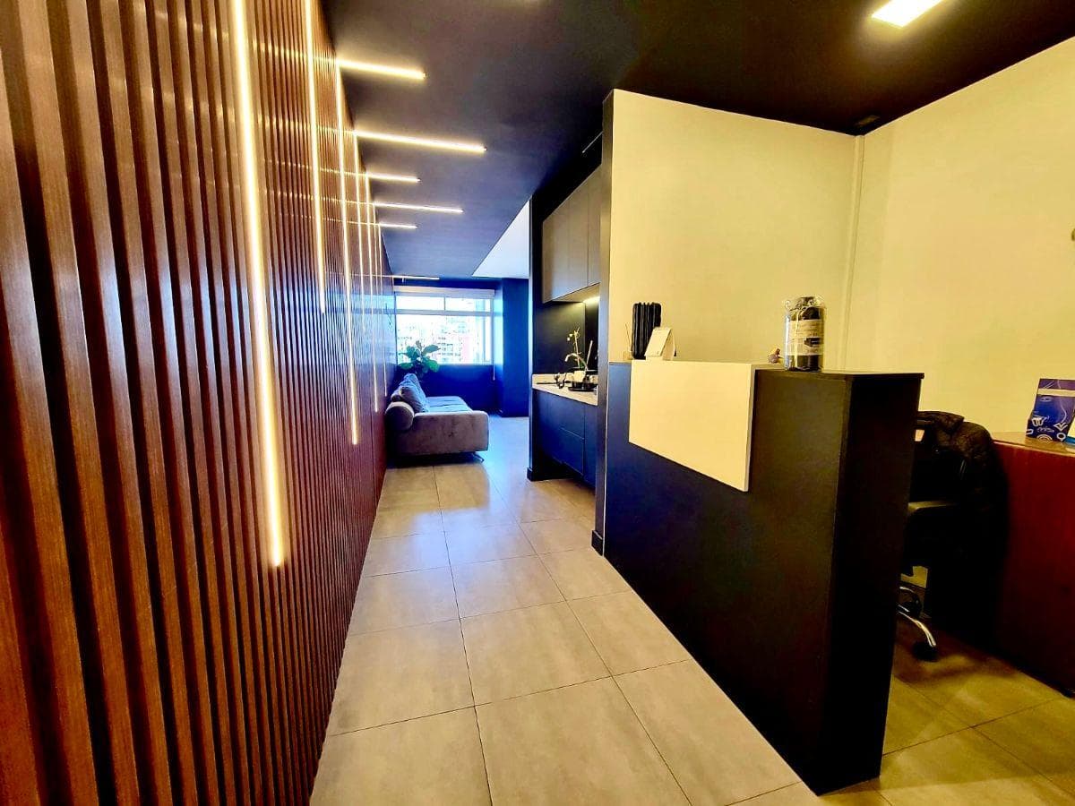 Portugal y República del Salvador / Vendo Oficina de 100 m² con Excelente Vista — imagen 9