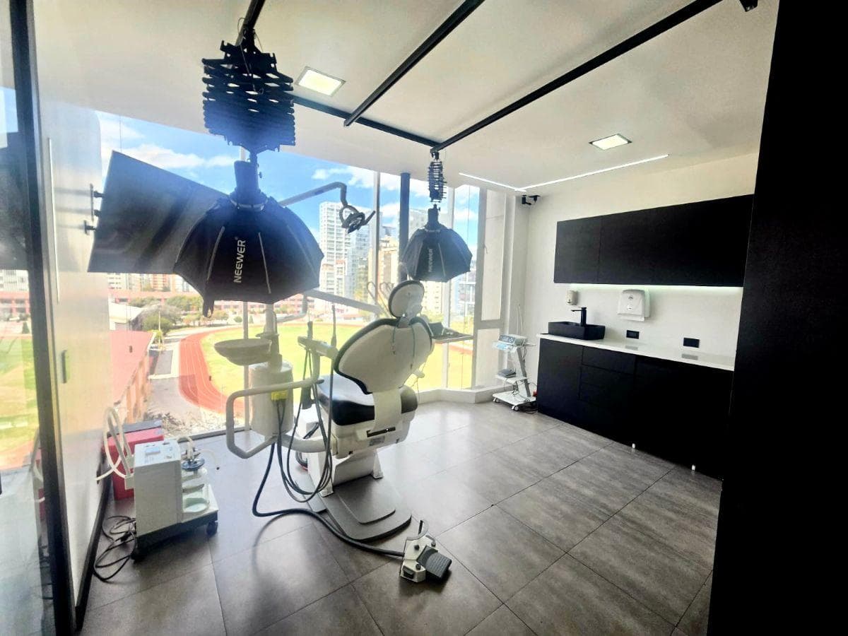 Portugal y República del Salvador / Vendo Oficina de 100 m² con Excelente Vista — imagen 6