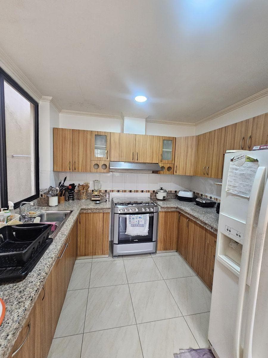 Km 3 Vía Samborondón Casa en Venta, Guayas — imagen 7