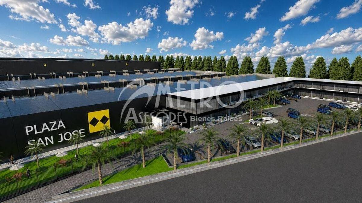 Local Comercial en Tababela Plaza Comercial 99 m² Planta Baja — imagen 3
