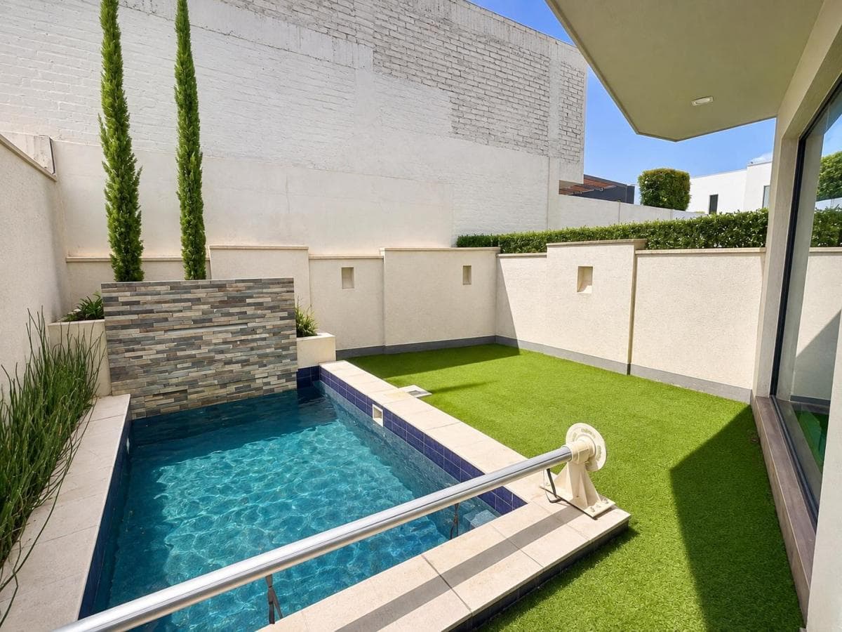 Vendo Espectacular Casa, con Vista Inigualable en Nayon — imagen 9