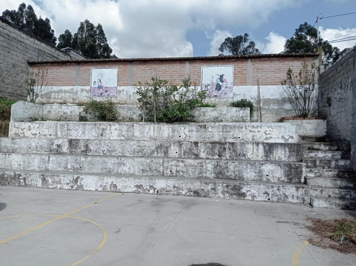 Se Vende Casa Rentera con Cuatro Locales Comerciales y Cuatro Departamentos, Sector La Pulida. Provincia de Pichincha — imagen 9