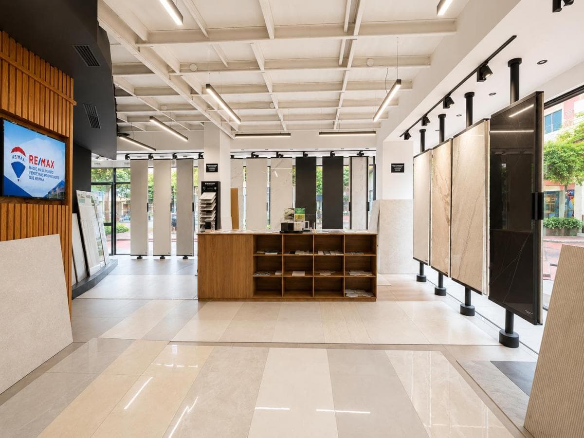 Oficina Comercial de 197 m² en Venta en El Norte de Guayaquil, Guayas — imagen 8